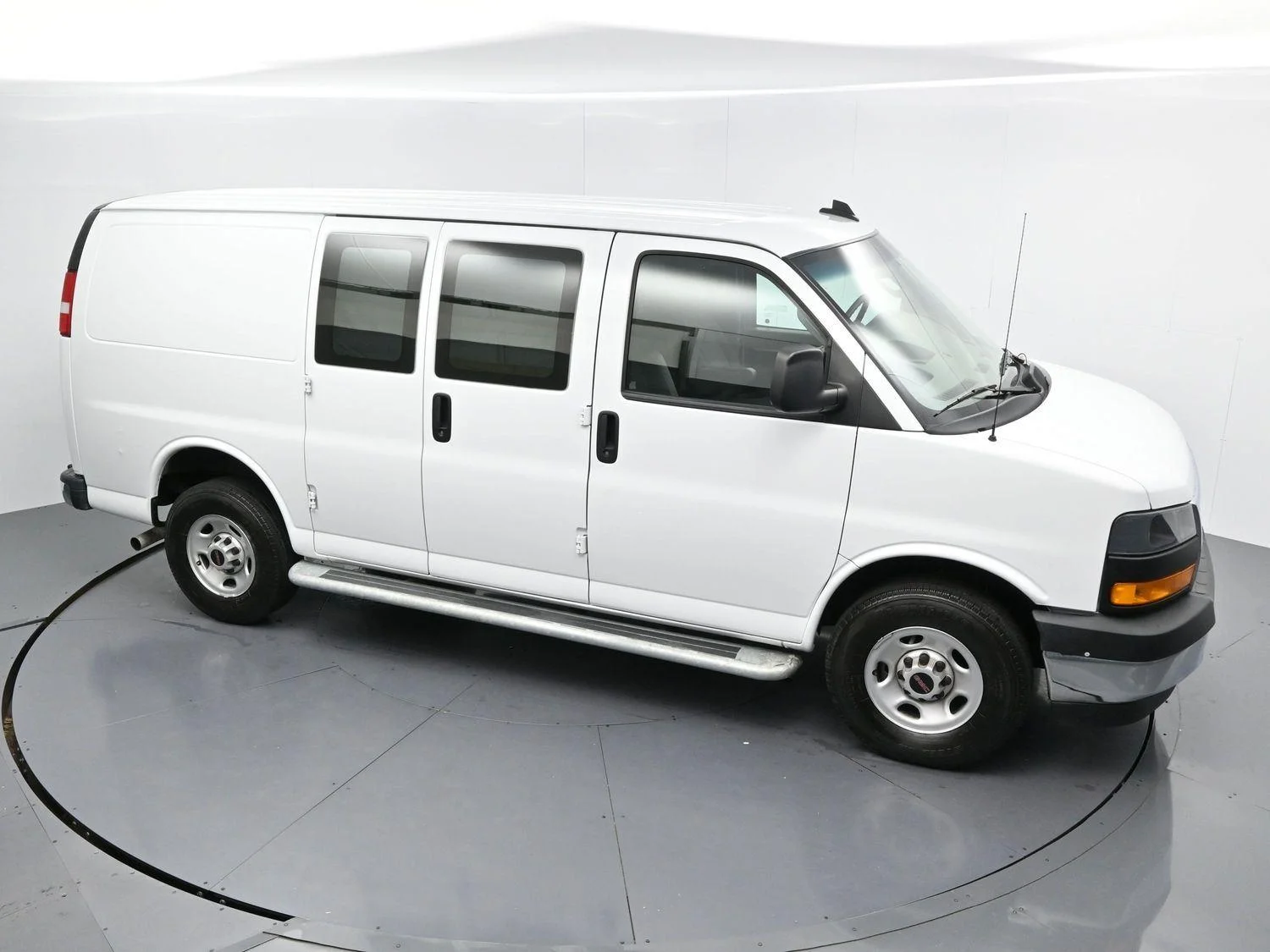 Used 2024 Summit White GMC Work Van image 31