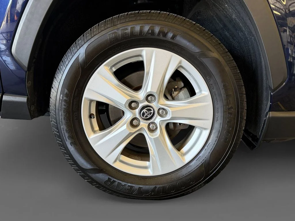 Used 2020 Blue Toyota XLE image 8