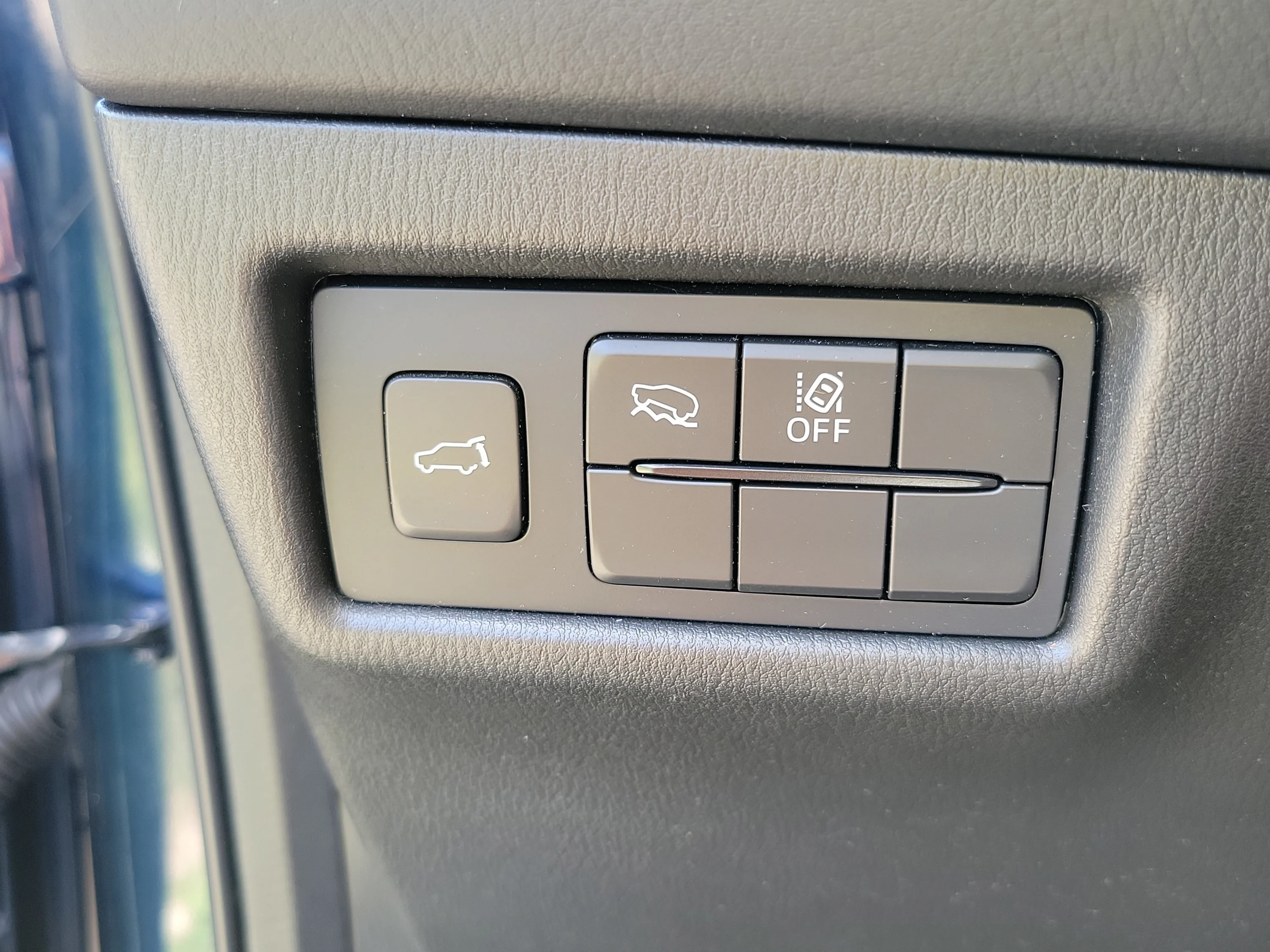 Used 2021 Deep Crystal Blue Mica Mazda Grand Touring image 23