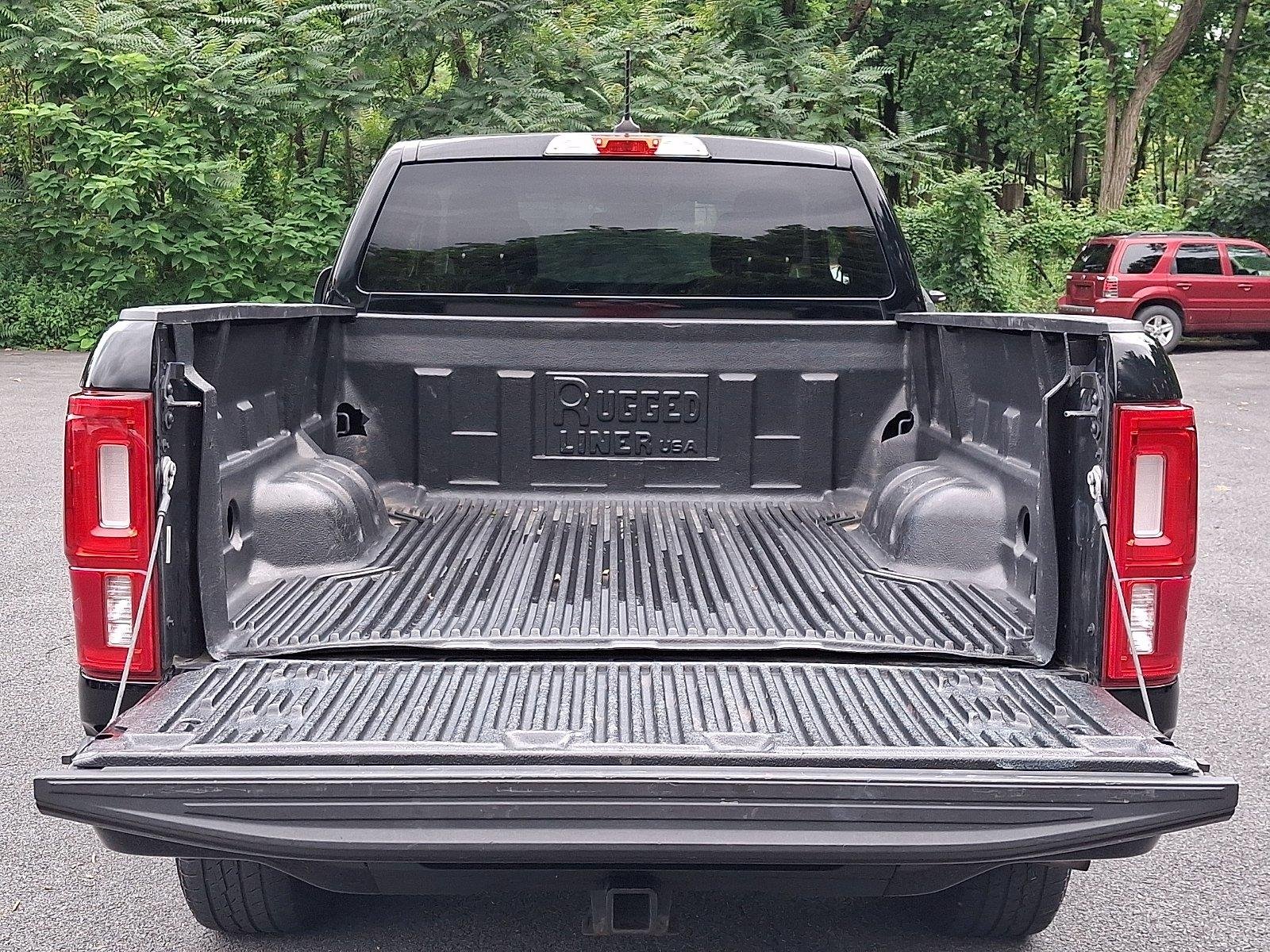 Used 2020 Shadow Black Ford XLT image 26