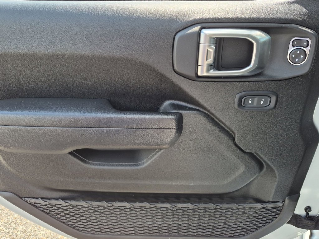 Used 2024 White Jeep Nighthawk image 34