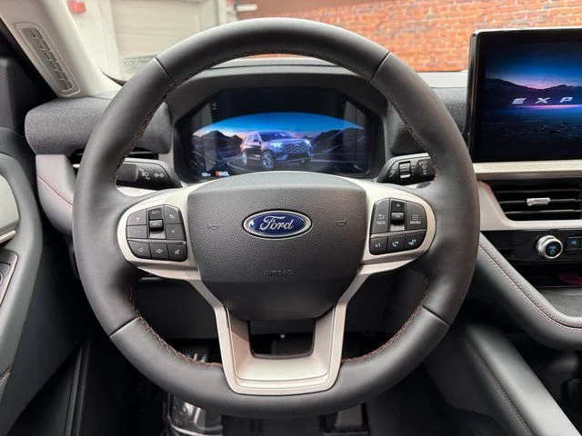 New 2026 Star White Metallic Tri-Coat Ford Active image 14