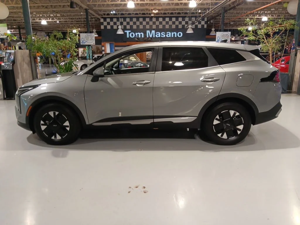Used 2026 Steel Gray Kia LX image 14