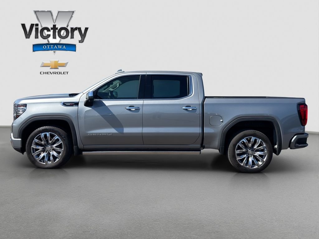 Used 2024 Silver GMC Denali image 3
