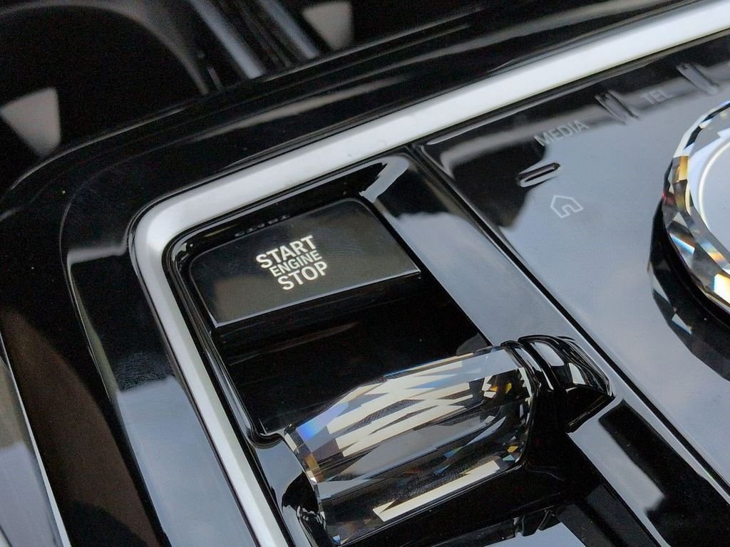 New 2026 Gray Metallic BMW 760i xDrive image 28