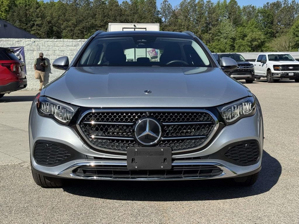 Used 2025 Silver Mercedes-Benz E 450 image 26