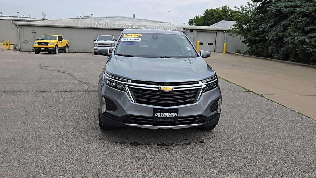 Used 2024 Gray Chevrolet LT image 3