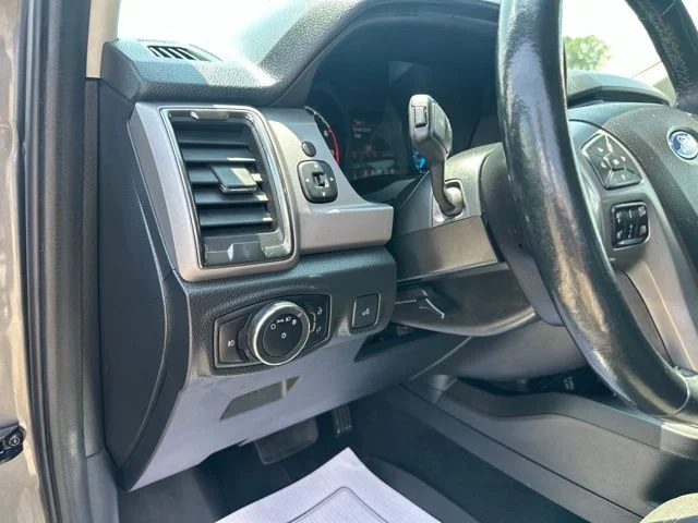 Used 2023 Gray Metallic Ford XLT image 35