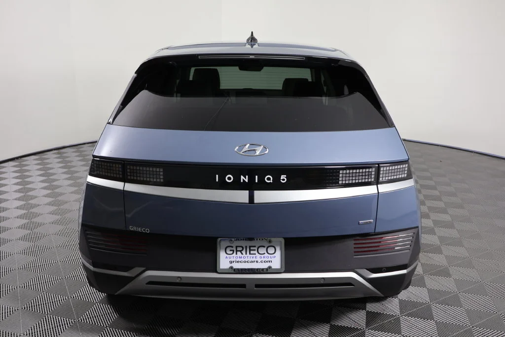 Used 2023 Blue Hyundai SEL image 7