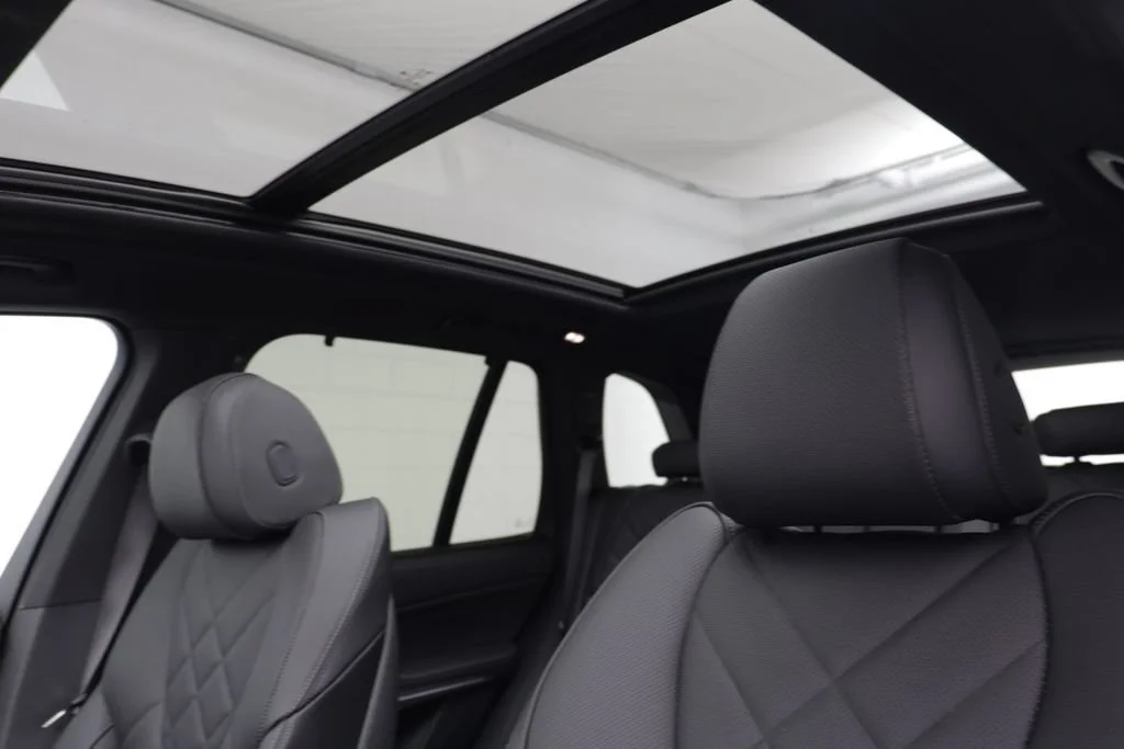 New 2026 SKYSCRAPER GREY BMW xDrive40i image 13