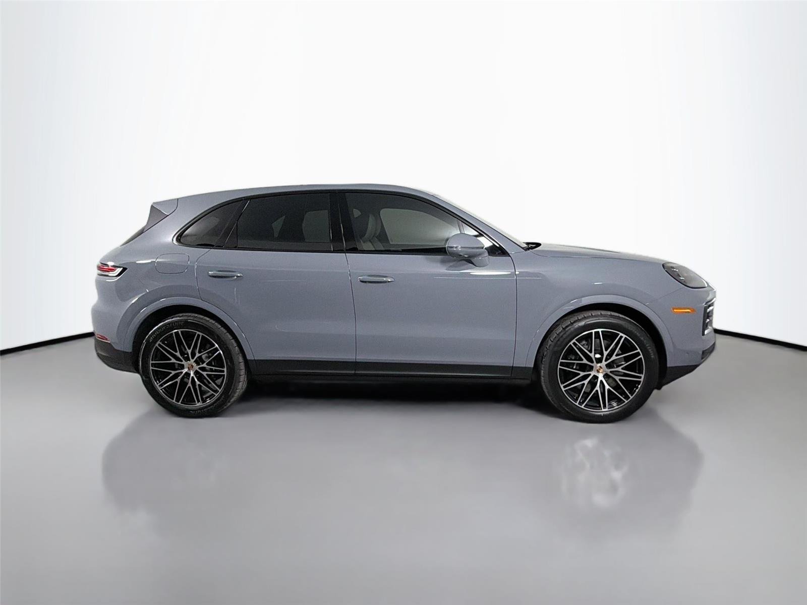 Certified Used 2026 Arctic Grey Porsche  image 8