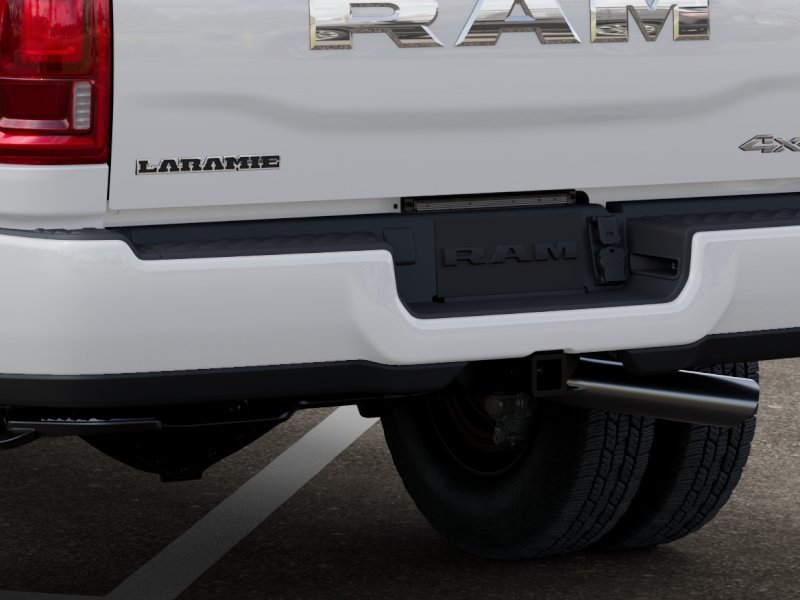 New 2027 Bright White Clear-Coat Exterior Paint RAM Laramie Dually image 39