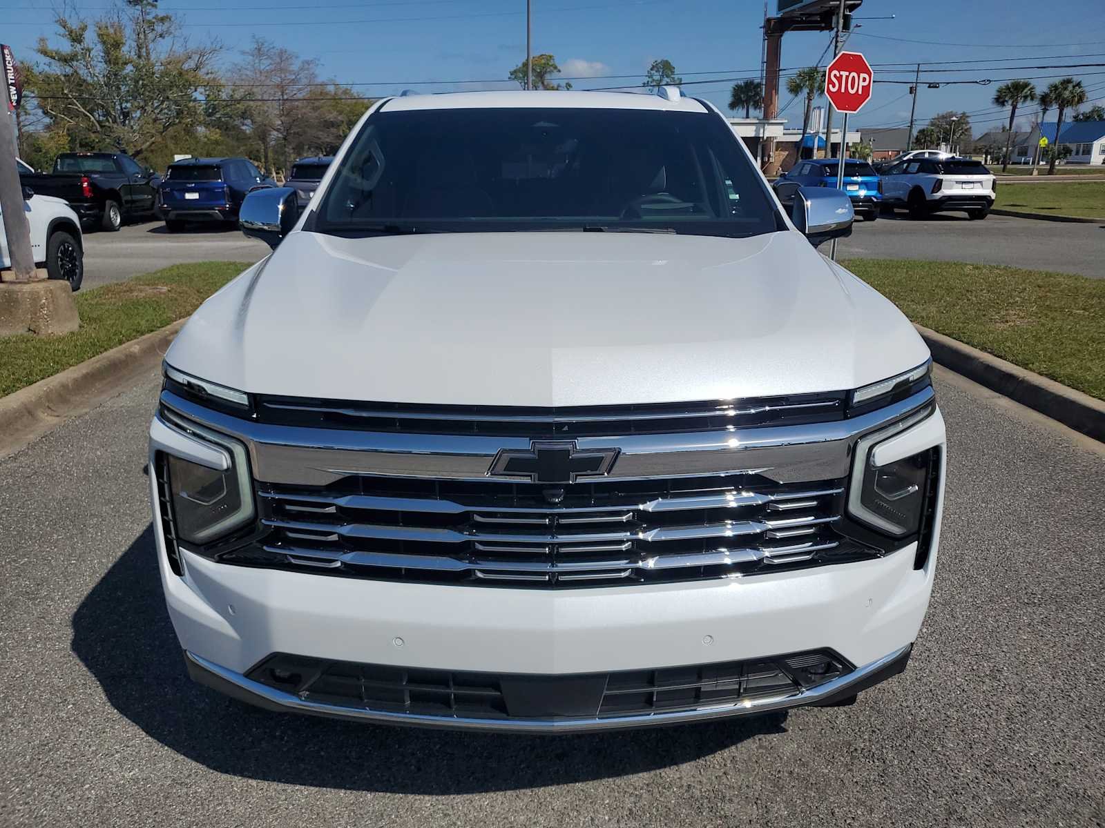 New 2026 Polar White Tricoat Chevrolet Premier image 8