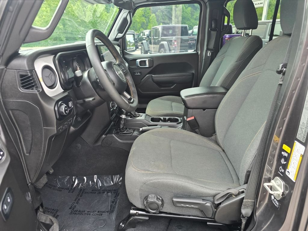 Certified Used 2024 Crystal Metallic Jeep Sport S image 4