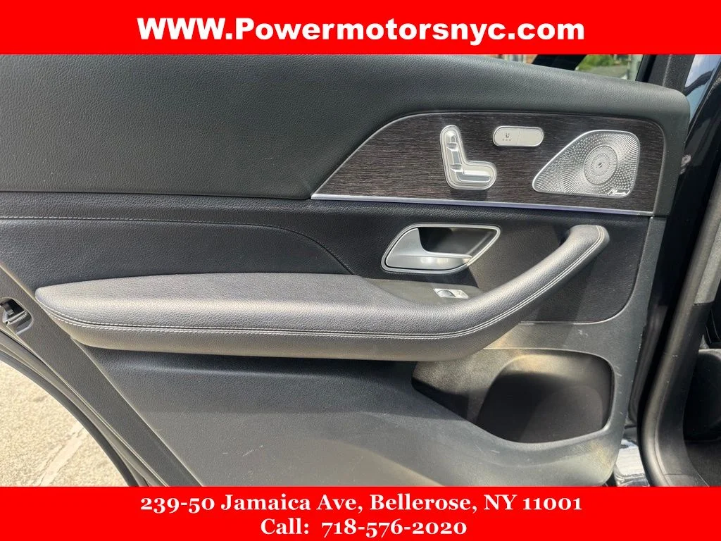 Used 2020 Black Mercedes-Benz GLS 580 image 25