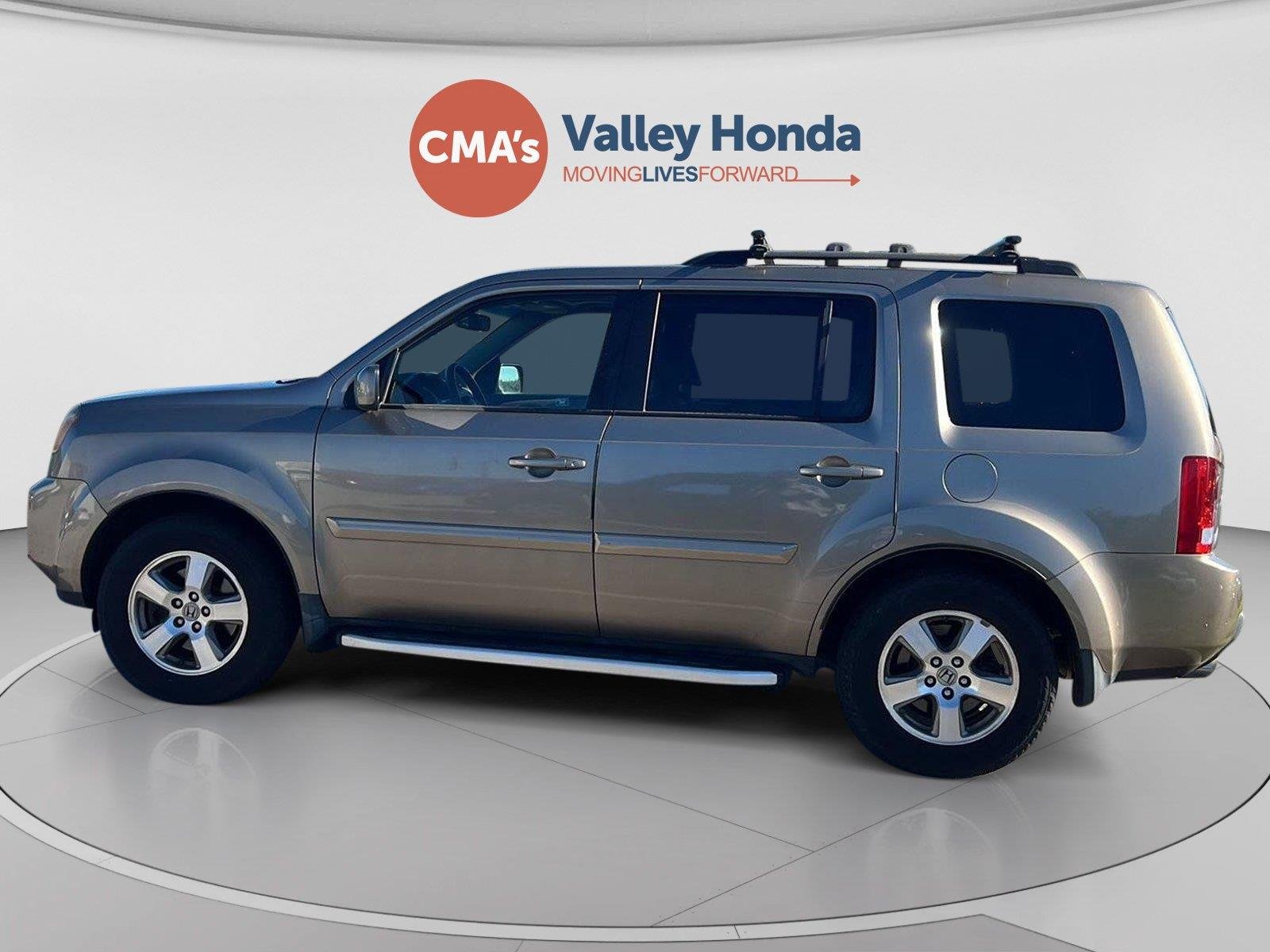 Used 2010  Honda EX-L image 2