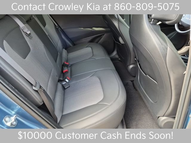 New 2026 Mineral Blue Kia WIND image 24