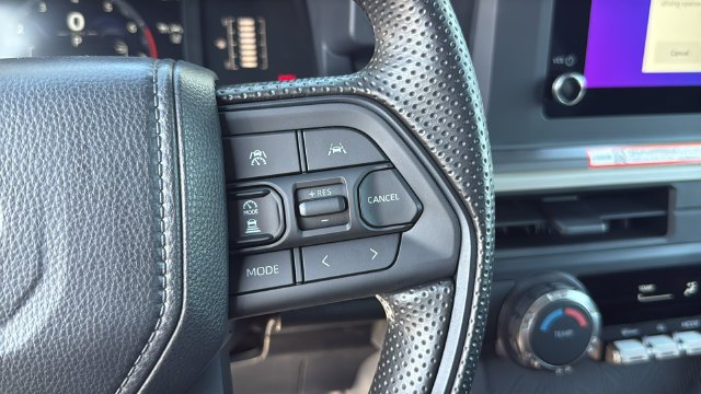 2025 Toyota Tacoma SR5 - Photo 19