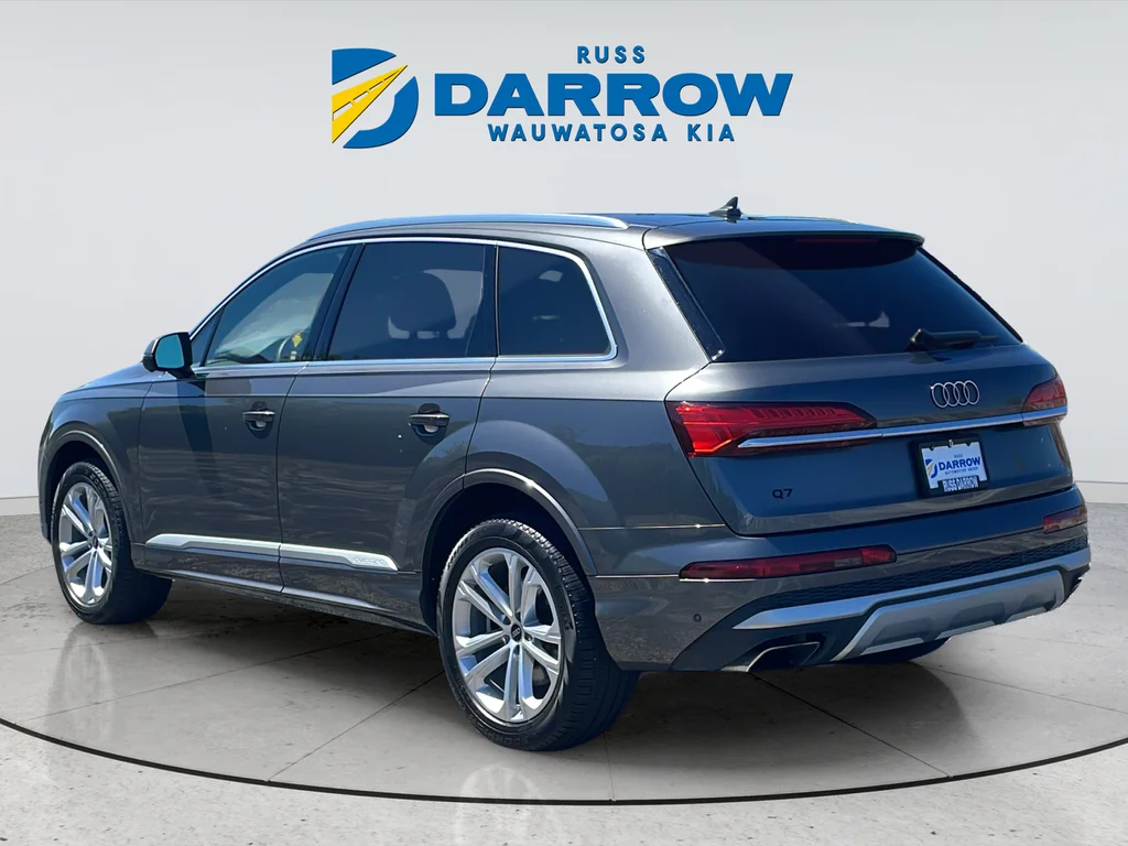 Used 2025 Gray Audi 55 Premium Plus image 3