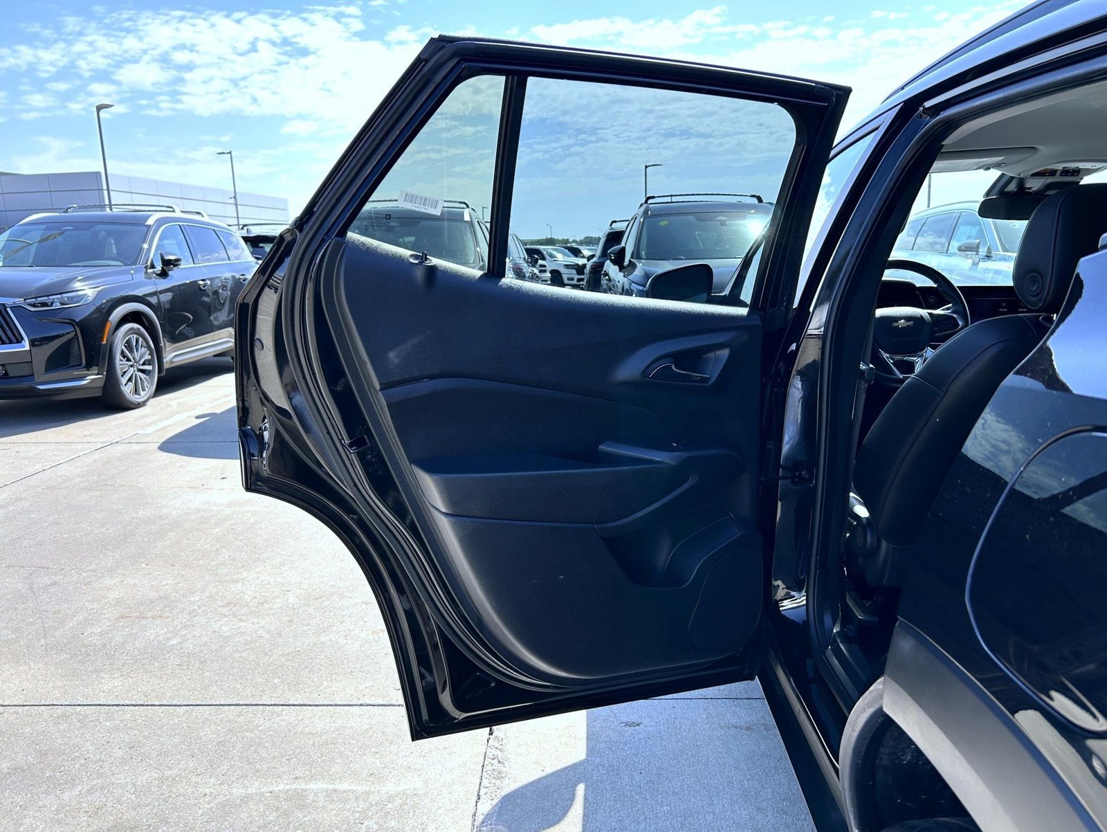 Used 2025 Black Metallic Chevrolet LT image 20