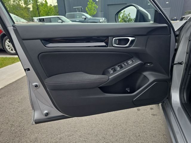 Used 2024 Silver Honda EX image 12