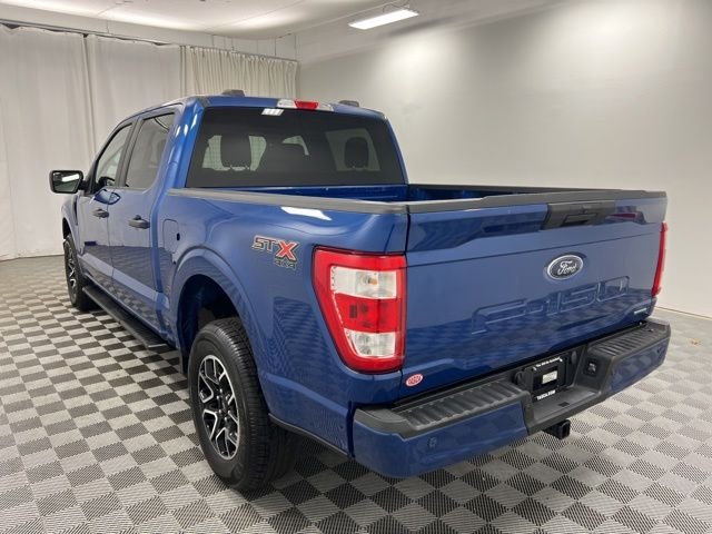 Used 2023 Atlas Blue Metallic Ford XL image 6