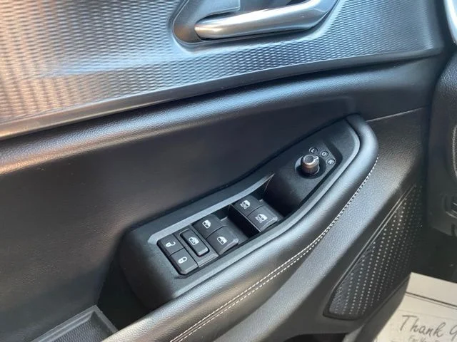 Used 2025 White Jeep Altitude X image 22