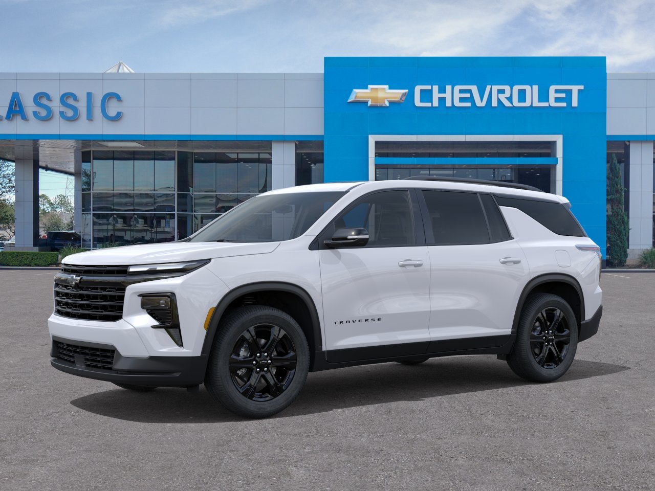 2027 Chevrolet Traverse photo 2 of 33