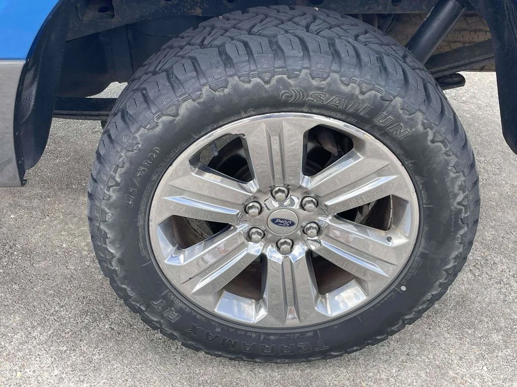 Certified Used 2019  Ford XLT image 9