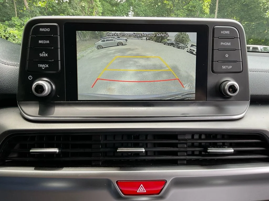 Used 2021 Black Kia S image 22