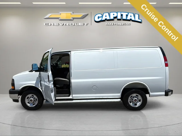 Used 2025 White GMC Work Van image 10