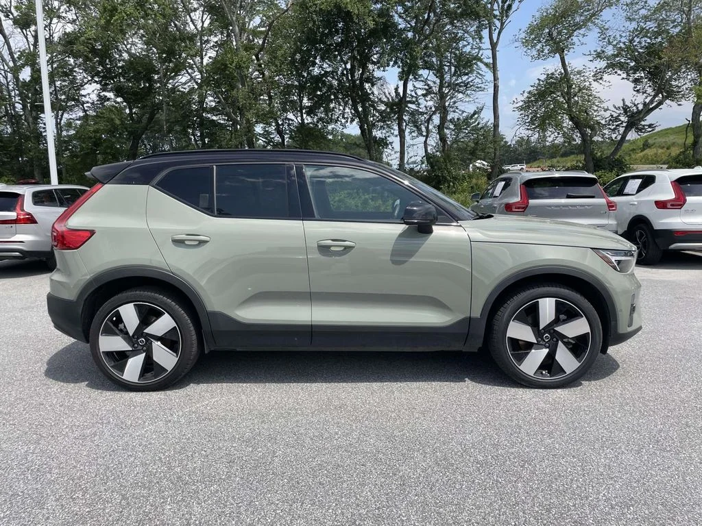 Used 2023 Sage Green Metallic Volvo Ultimate image 30