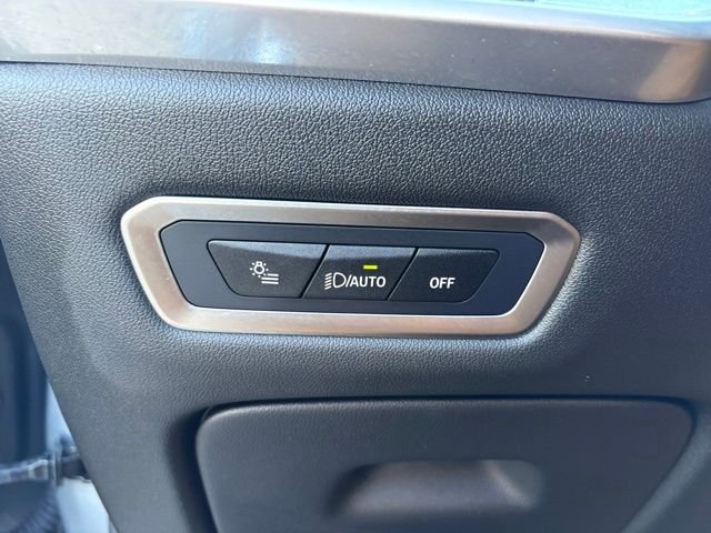 Used 2024 Gray Metallic BMW M60i image 24