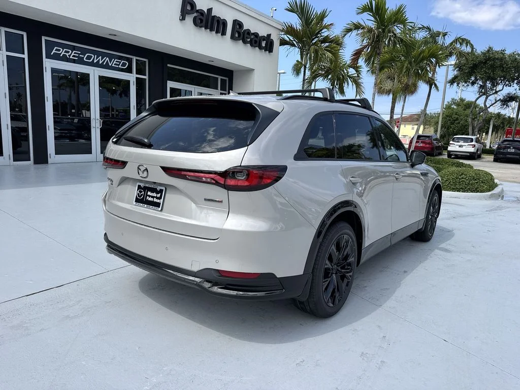 New 2026 Platinum Mazda 3.3 Turbo S Premium Sport AWD image 3