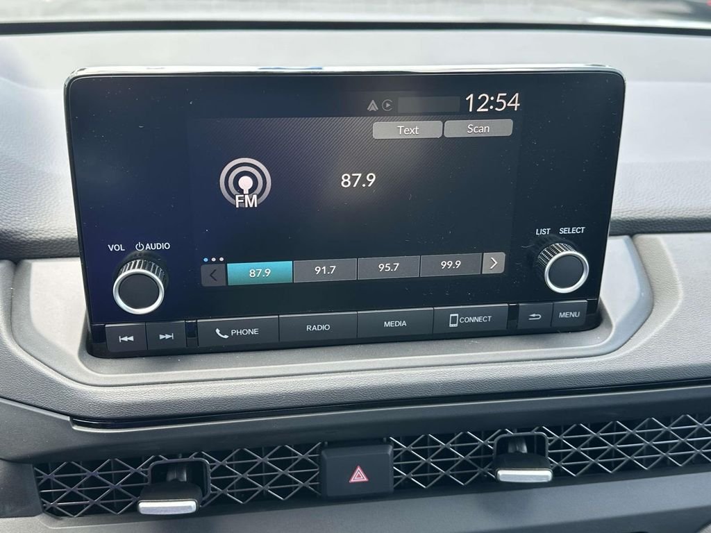 2025 Honda Accord SE - Photo 20