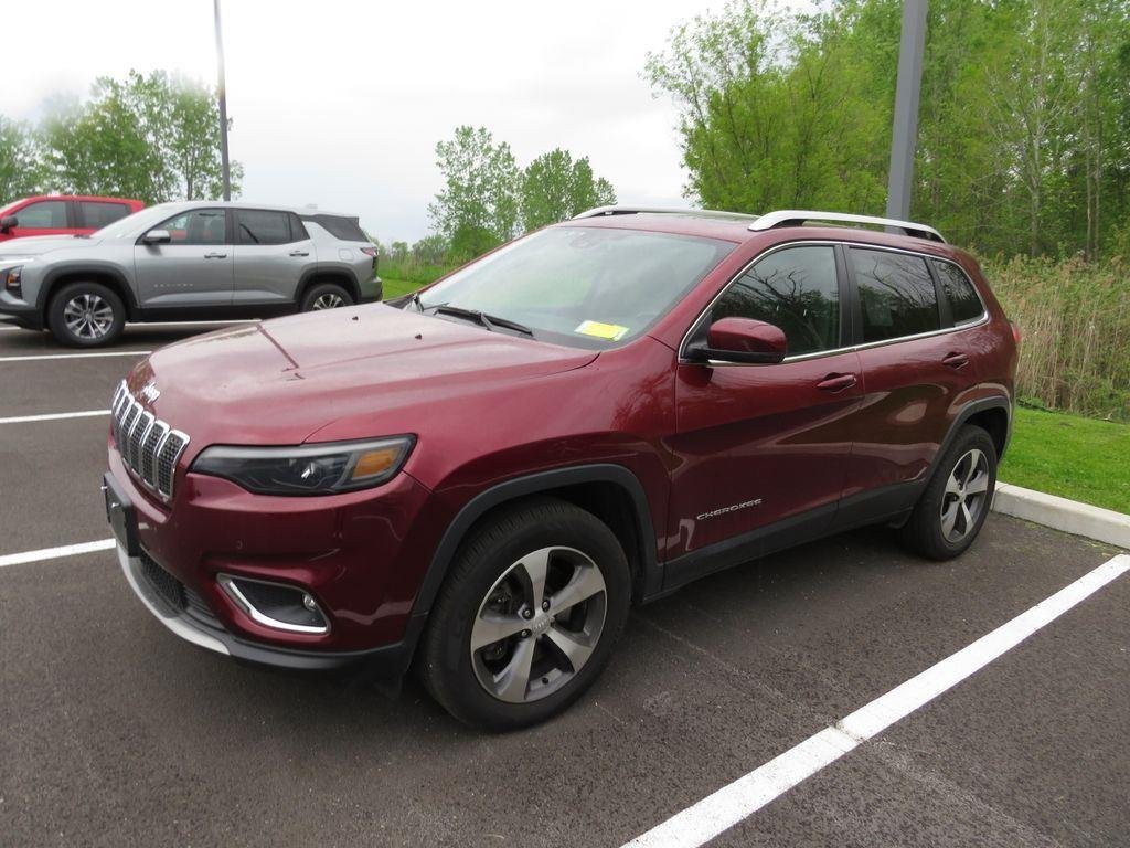 Used 2021 Velvet Red Pearlcoat Jeep Limited image 8