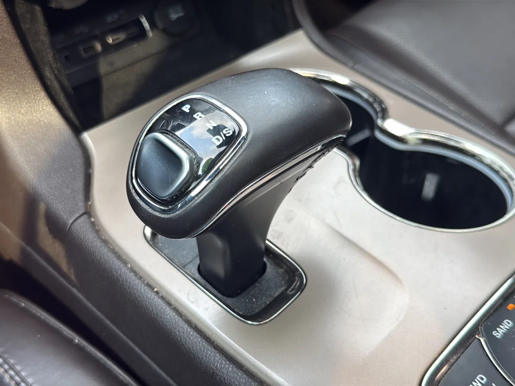 Used 2014 Black Jeep Summit image 44