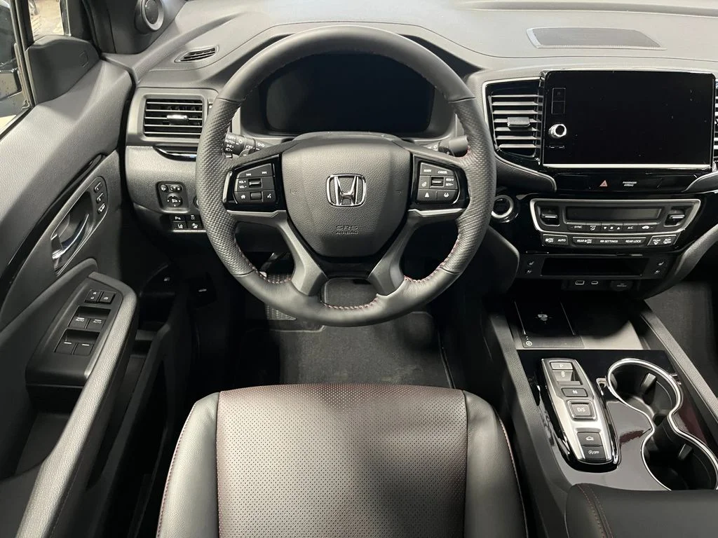 New 2026 Sonic Gray Pearl Honda Black Edition image 21