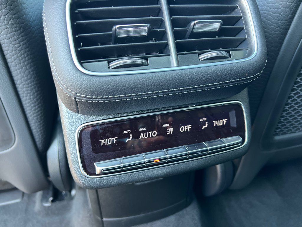 New 2026 MANUFAKTUR Silicon Grey Mercedes-Benz GLS 450 image 28