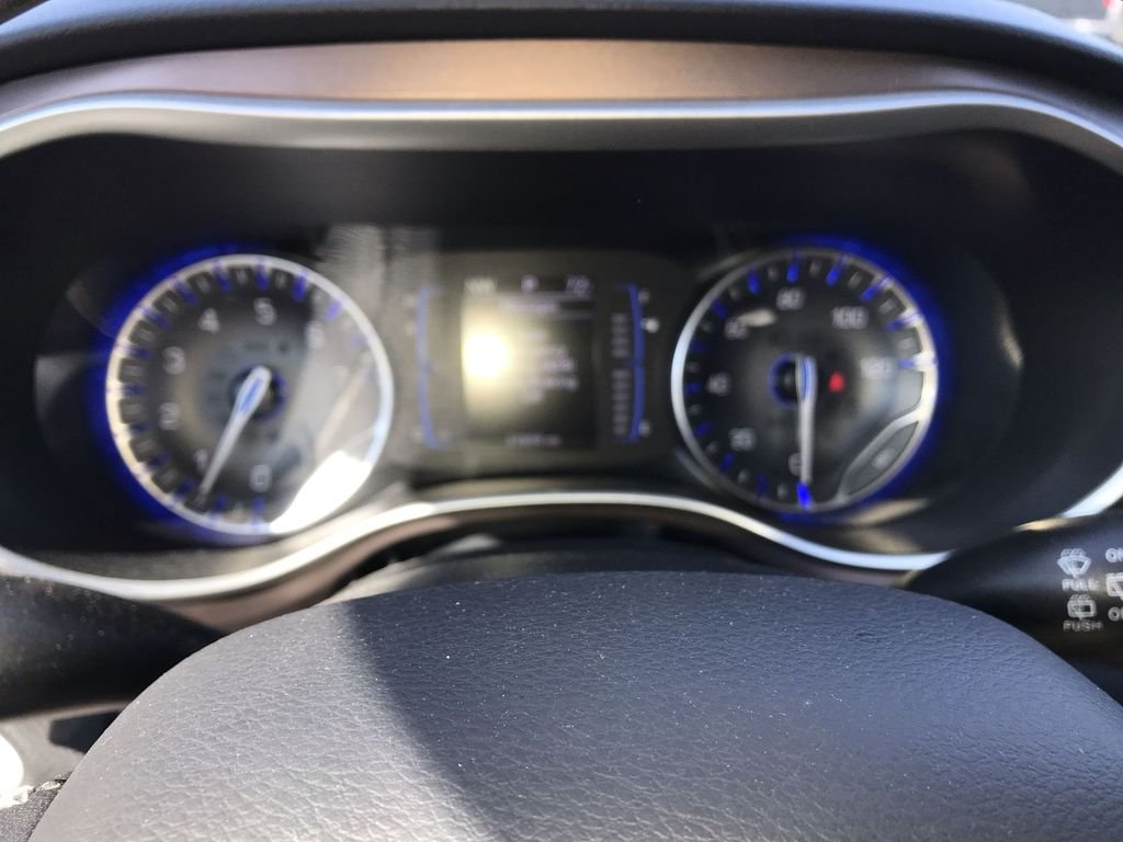 Used 2024 Silver Chrysler LX image 15