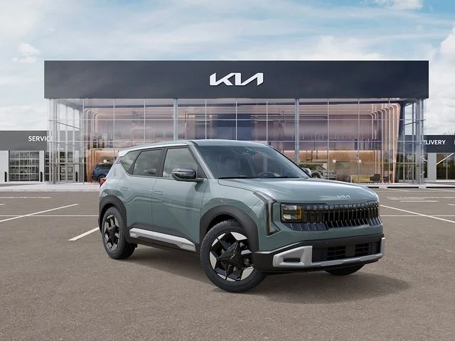 New 2027 Green Kia S image 9