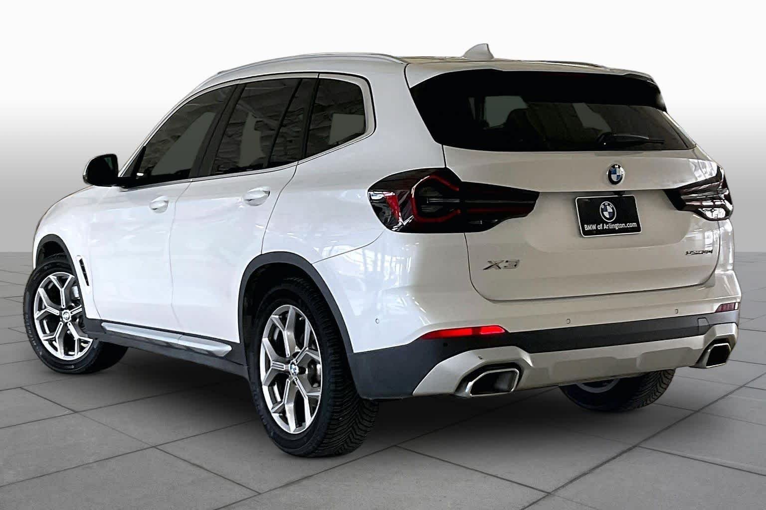 Used 2023 Mineral White Metallic BMW sDrive30i image 11