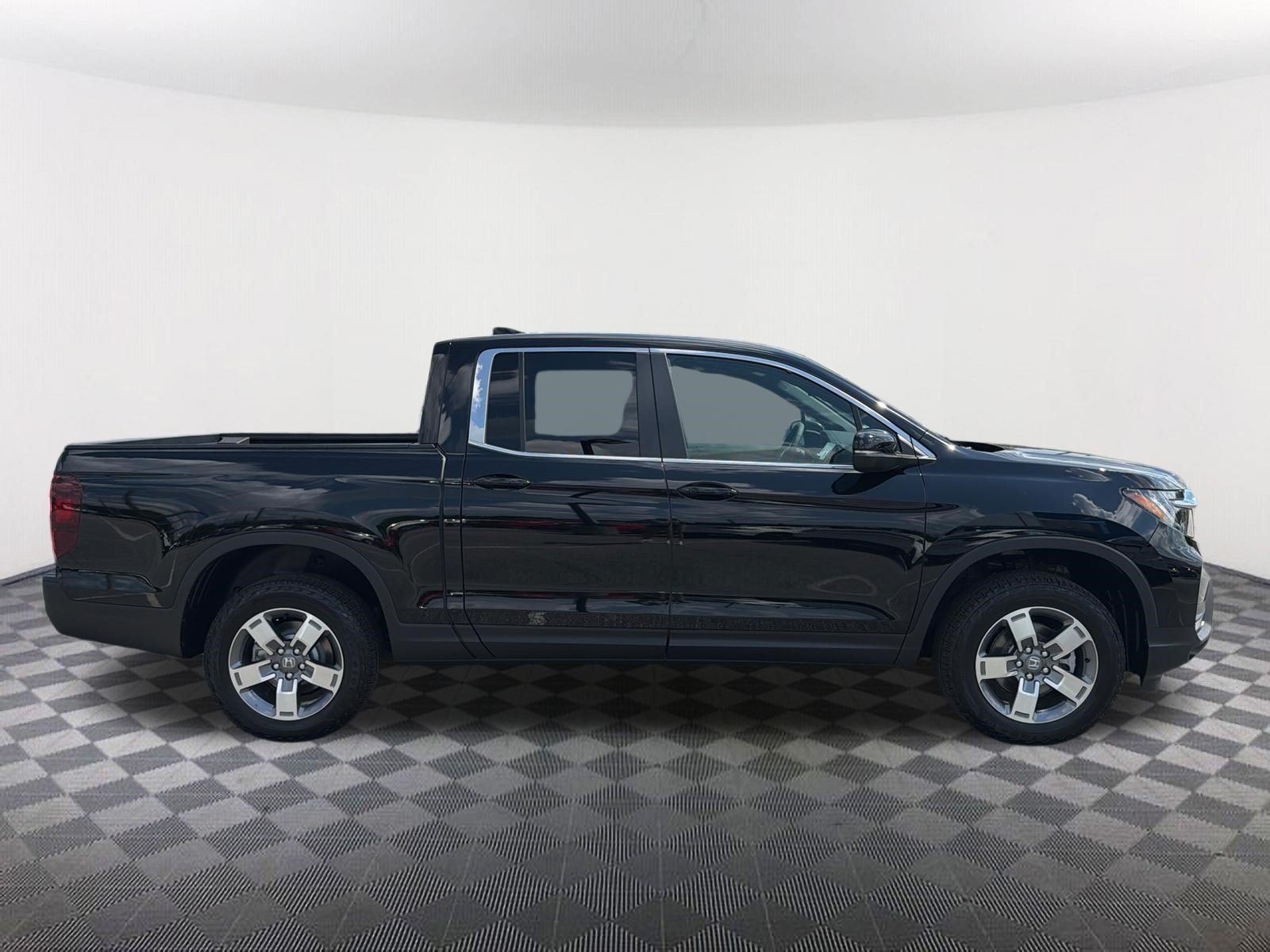 New 2026 Crystal Black Pearl Honda RTL image 8