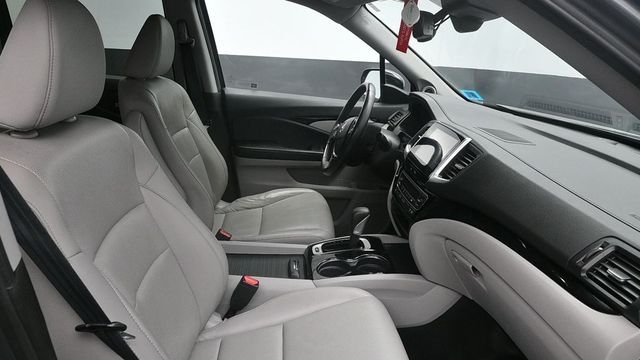Used 2017  Honda RTL-E image 13