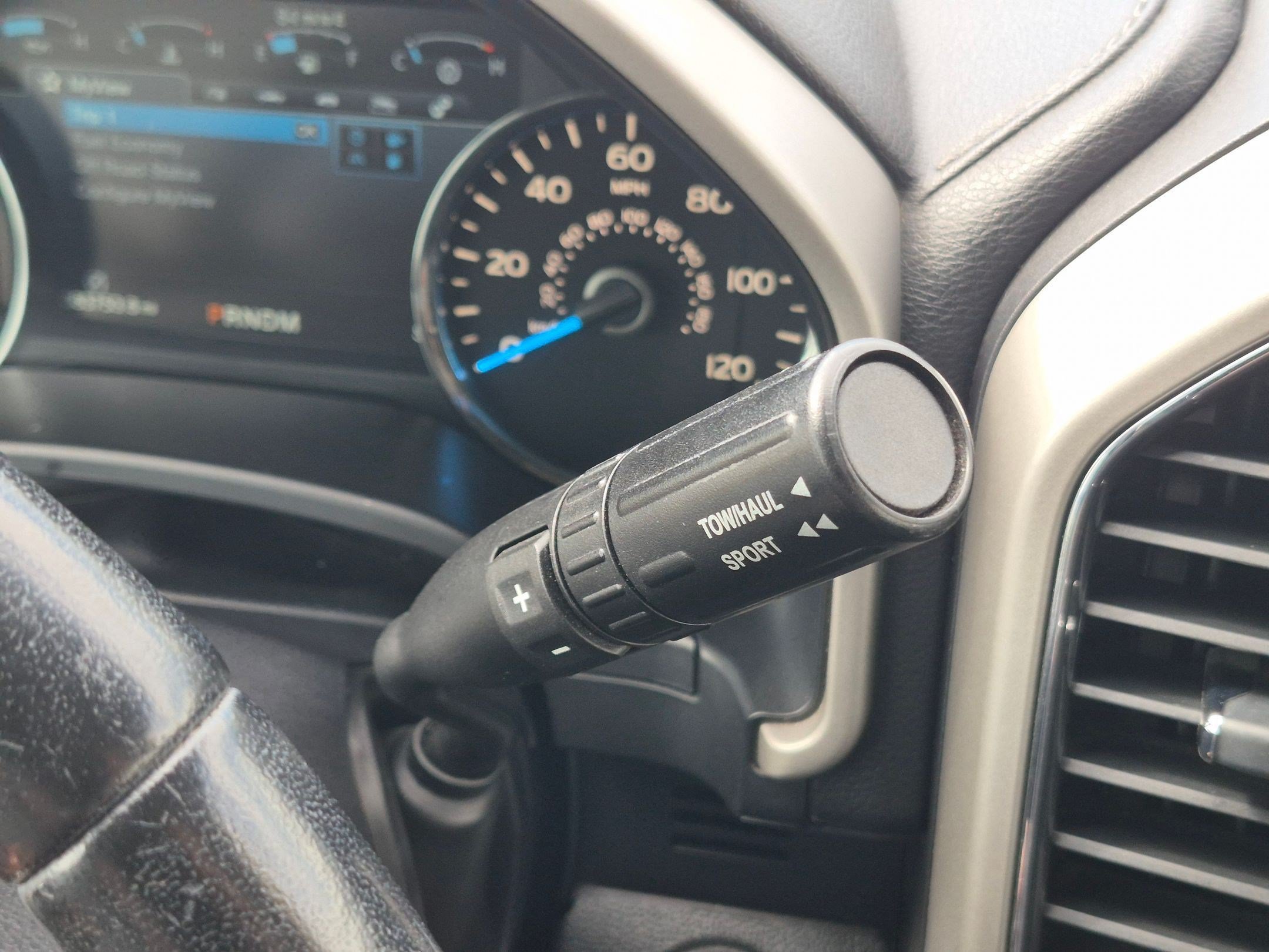 Used 2017 Gray Ford XL image 23