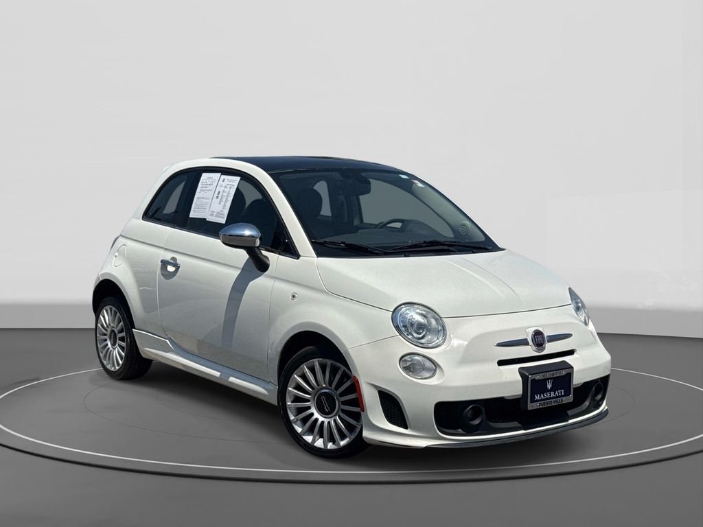 2018 FIAT 500 Lounge's photo