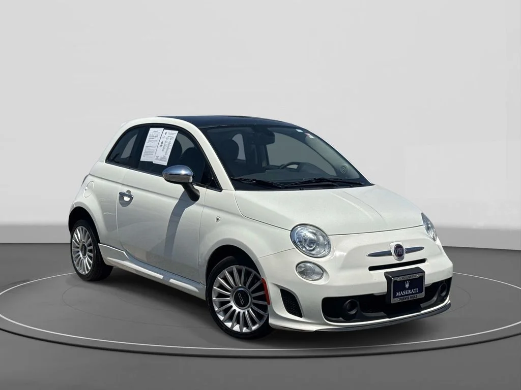 2018 FIAT 500 Lounge's photo