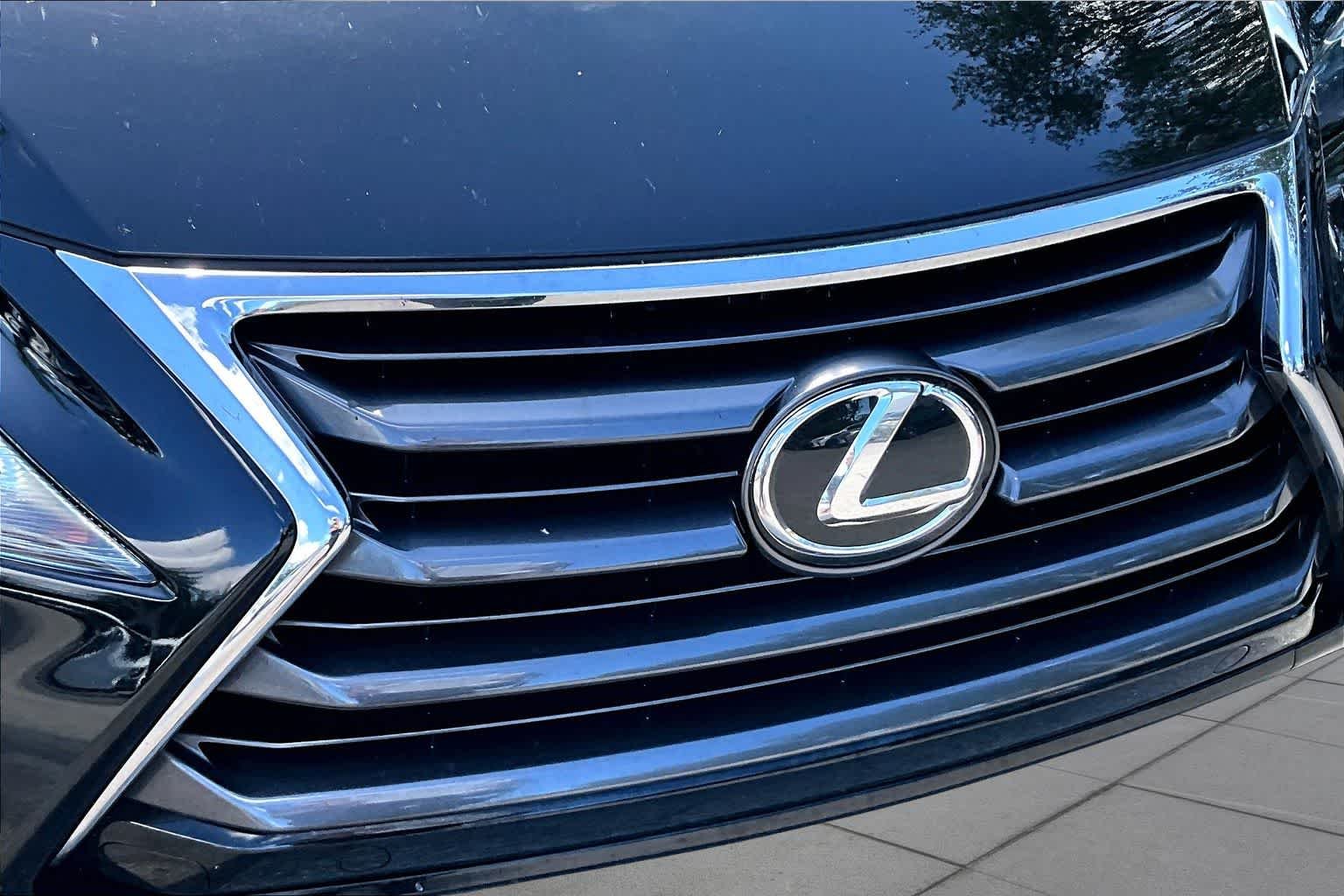 Used 2017 Obsidian Lexus  image 30
