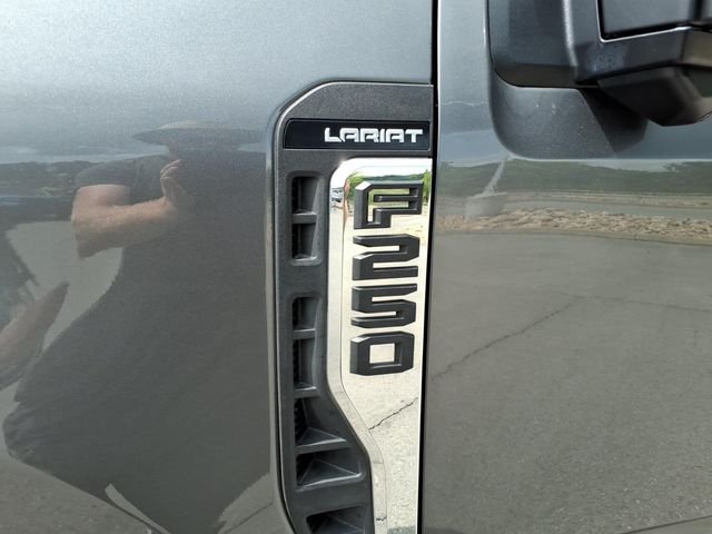 Used 2025 Gray Ford Lariat image 7