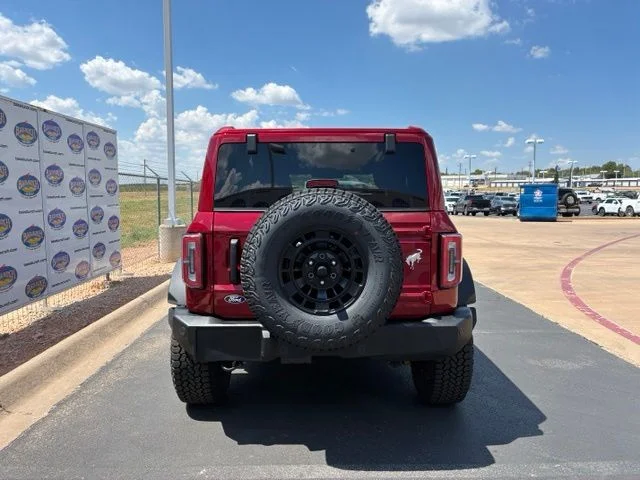 New 2026 Ruby Red Metallic Tinted Clearcoat Ford Outer Banks image 5
